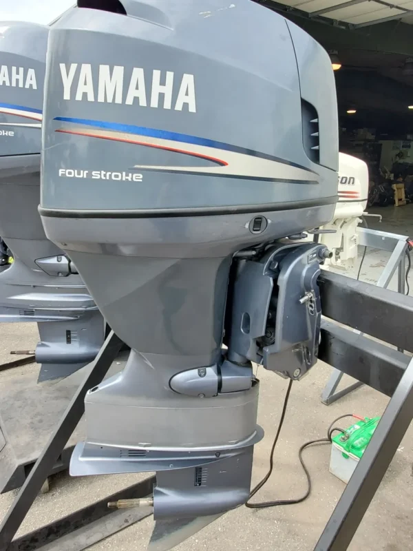 2008 Yamaha 115 HP 4-Cylinder EFI 4-Stroke 20" (l) Outboard Motor