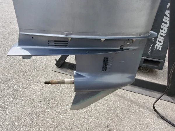 2008 Yamaha 115 HP 4-Cylinder EFI 4-Stroke 20" (l) Outboard Motor - Image 7