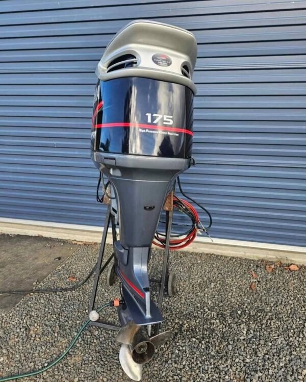 Yamaha outboard 175hp - Image 6