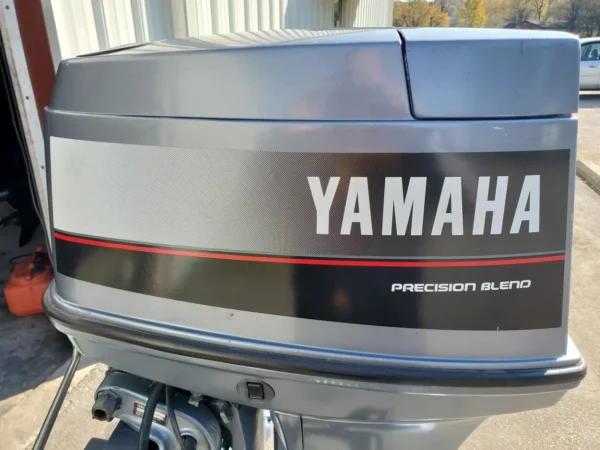 1989 Yamaha 90 HP 3-Cyl Carbureted 2-Stroke 20" (L) Outboard Motor - Image 5