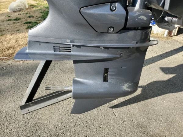 2005 Yamaha 150 HP 4-Cylinder EFI 4-Stroke 25" (L) Outboard Motor - Image 3