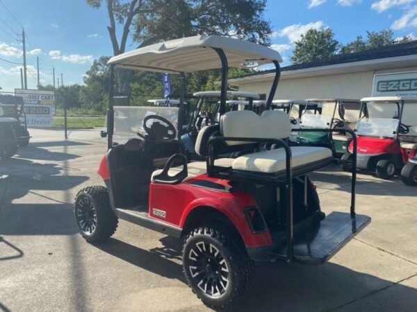 2017 E-Z-GO RXV ELECTRIC FOR SALE - Image 3