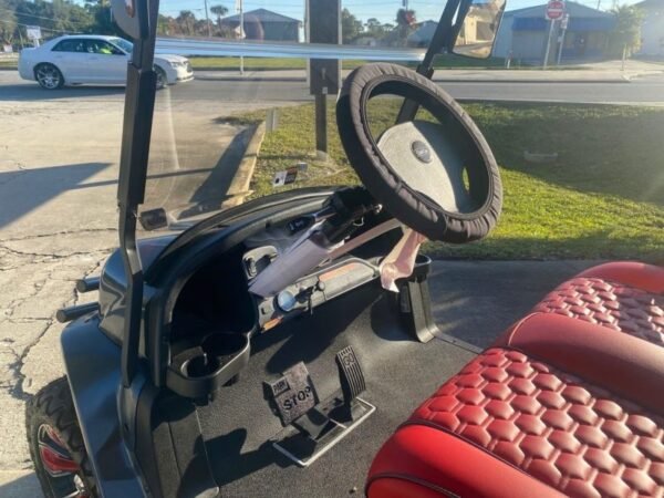 2022 CLUB CAR ONWARD LIFTED 4 PASSENGER HP LITHIUM FOR SALE - Image 2