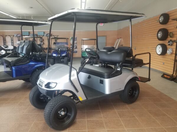 2022 E-Z-GO VALOR FOR SALE