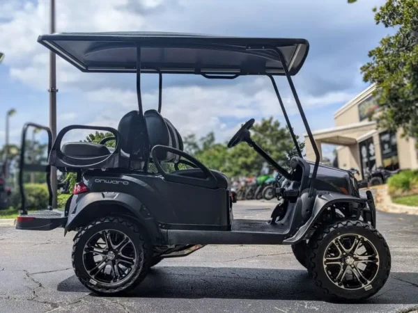 NEW 2024 CLUB CAR® GOLF CARTS ALL ONWARD® LIFTED 4 PASSENGER GAS FOR SALE - Image 4