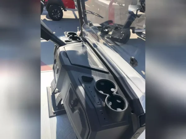 NEW 2024 ADVANCED EV GOLF CARTS ALL ADVENT 4L FOR SALE - Image 3